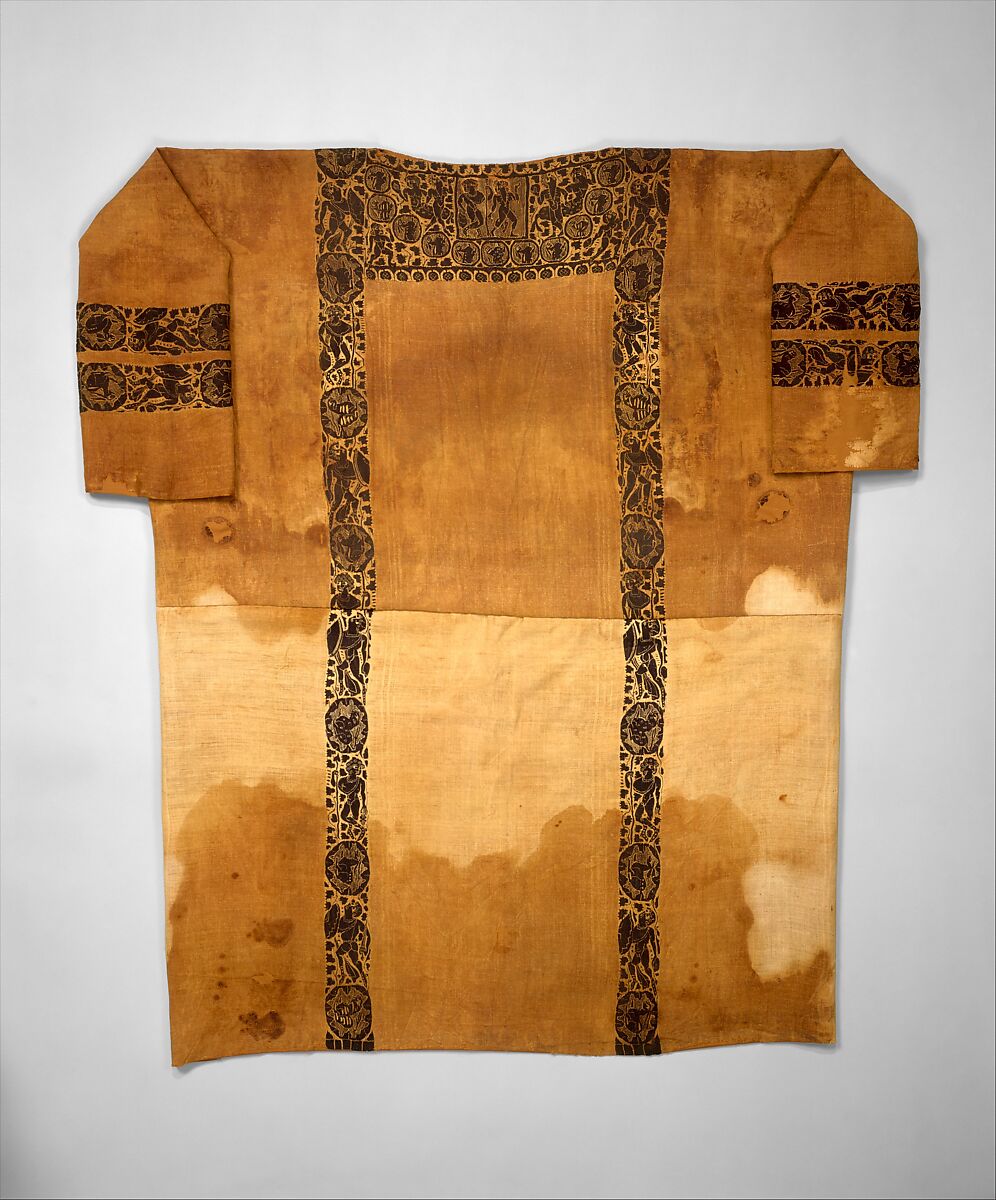An image of a tunic with clavi that depict various mythological scenes
